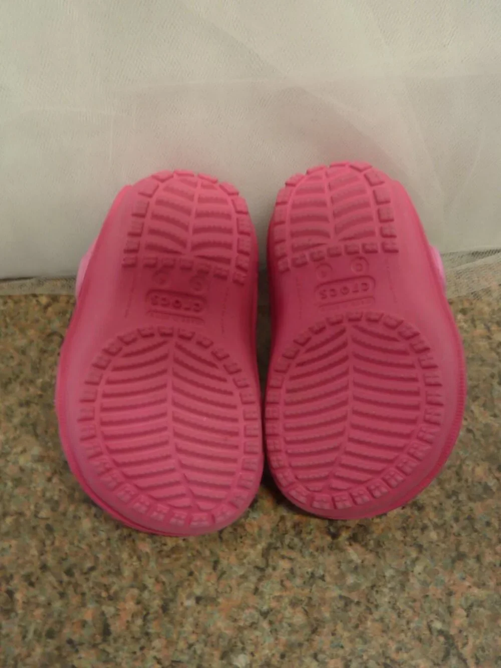 Crocs Classic Clog Pink Toddler Size C4 Slip On Water Friendly Shoes